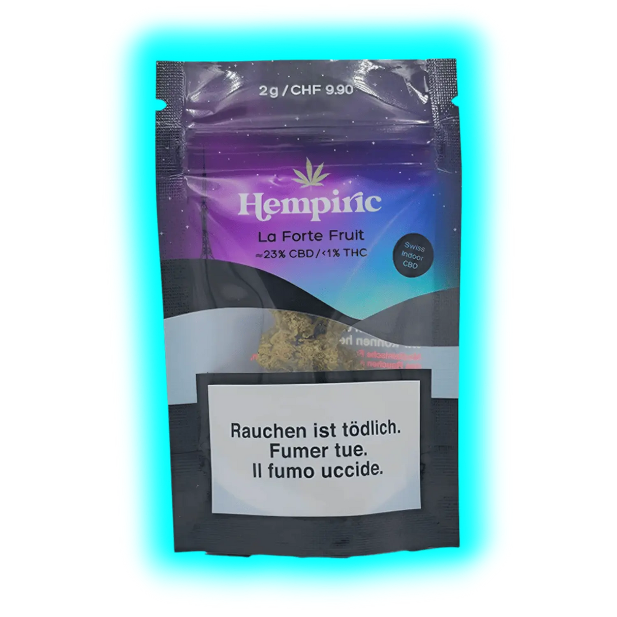 Nahaufnahme: Hempiric La Forte Fruit CBD. Fokus auf Produktname und gesetzliche Gesundheitshinweise in drei Sprachen.