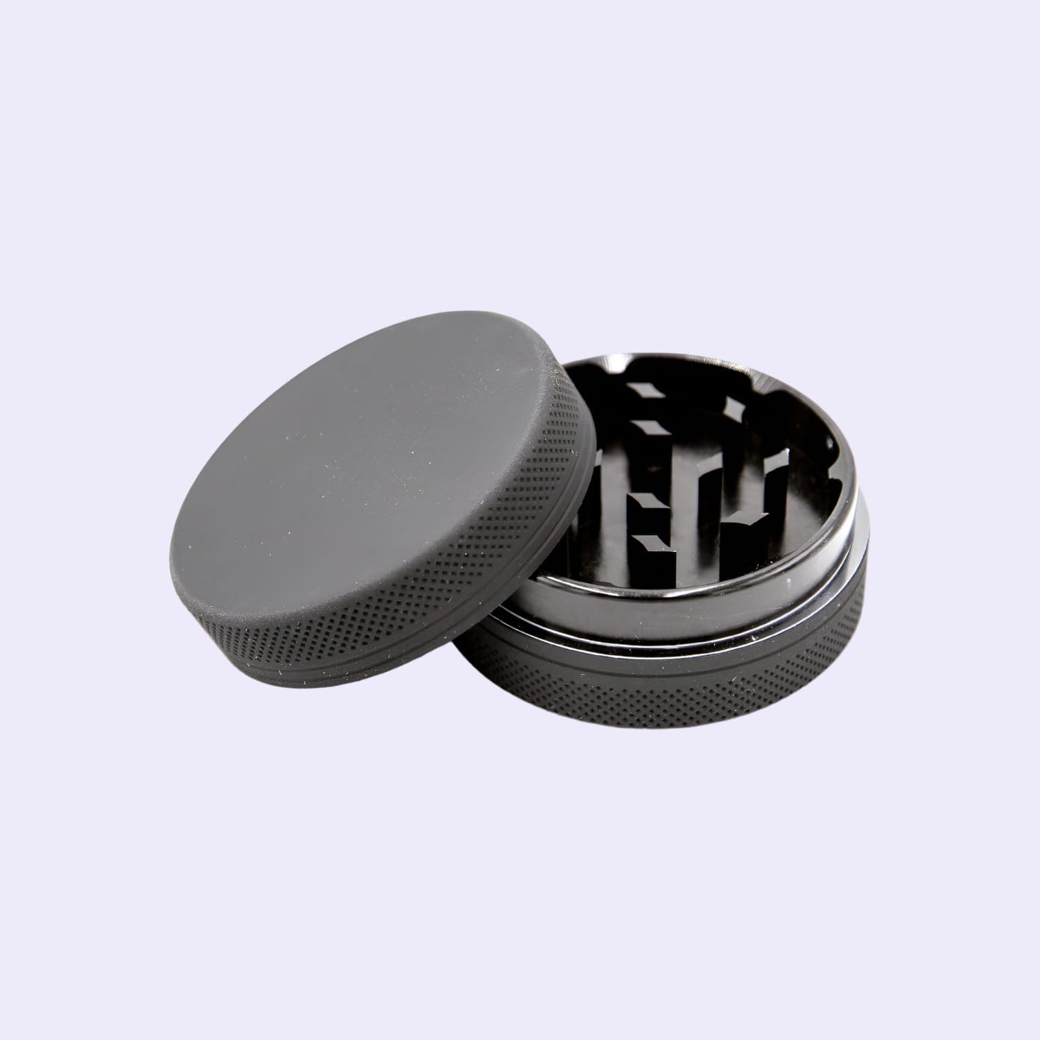 Dieses Bild zeigt den Silicone coated Grinder Black 2 Parts 50mm