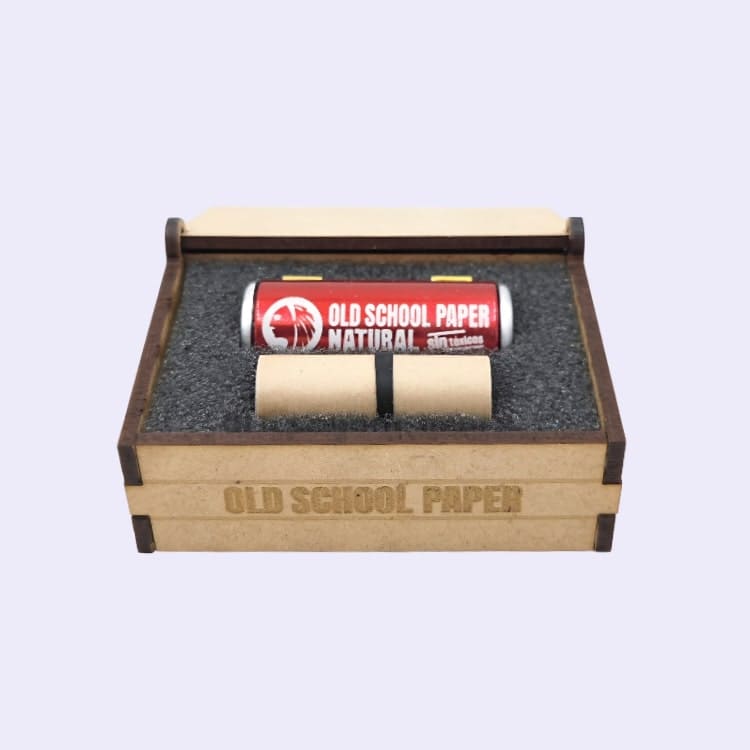 Dieses Bild zeigt die Eco Roll R36 Red von der Firma Old School Papers