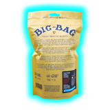 Beutel mit der Aufschrift 'BIG-BAG SWISS ORGANIC QUALITY' und Angaben zu CBD-Gehalt, Preis und THC-Anteil sowie Warnhinweisen auf der Rückseite.