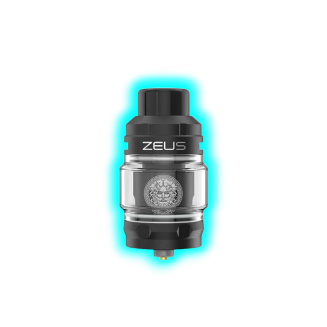 Nahaufnahme eines schwarzen Geek Vape Zeus Sub-Ohm-Tanks mit 5-ml-Glas und weißer Aufschrift 'ZEUS'