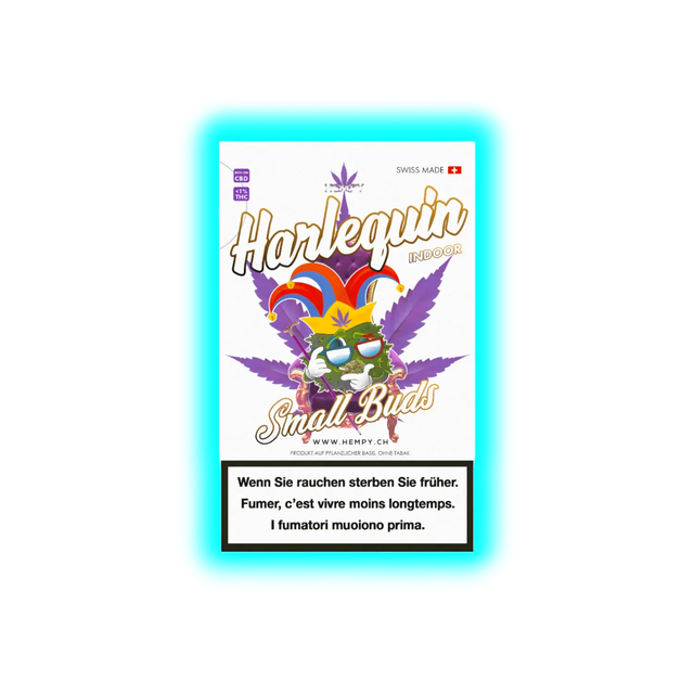 Verpackung mit der Aufschrift 'Harlequin Indoor Small Buds' und einem bunten Clownshut auf einer Cannabisblatt-Illustration, dazu Warnhinweis in Deutsch, Französisch und Italienisch.