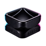 Krush Grinder Kube 2.0 Black 2 Parts von der Seite gesehen (Seitenansicht)