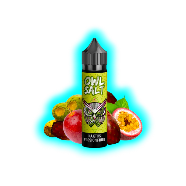 Flasche mit schwarzem Deckel und grünem Etikett mit Eulenmotiv und der Aufschrift 'OWL SALT KAKTUS PASSIONFRUIT' vor Kaktus- und Passionsfrüchten