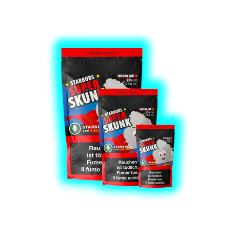 Vorderansicht der Starbuds Super Skunk 20g Packung, blau-rotes Design mit Warnhinweisen und Comic-Motiv.