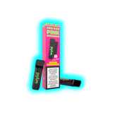Zwei schwarze E-Zigaretten mit grünem Schriftzug "wyld" neben einer pinken Verpackung mit der Aufschrift "DUO POD PINK LEMONADE"